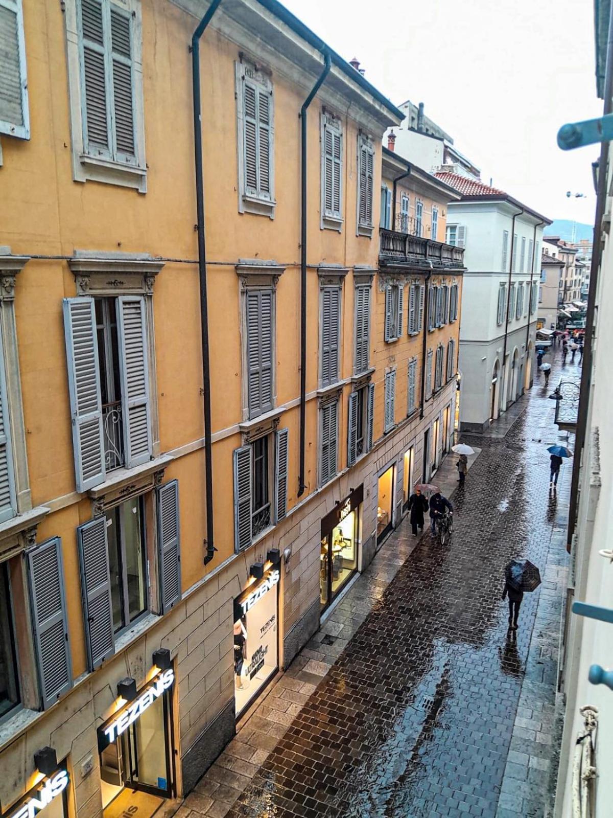 Central Beautiful Flat Como Exterior photo